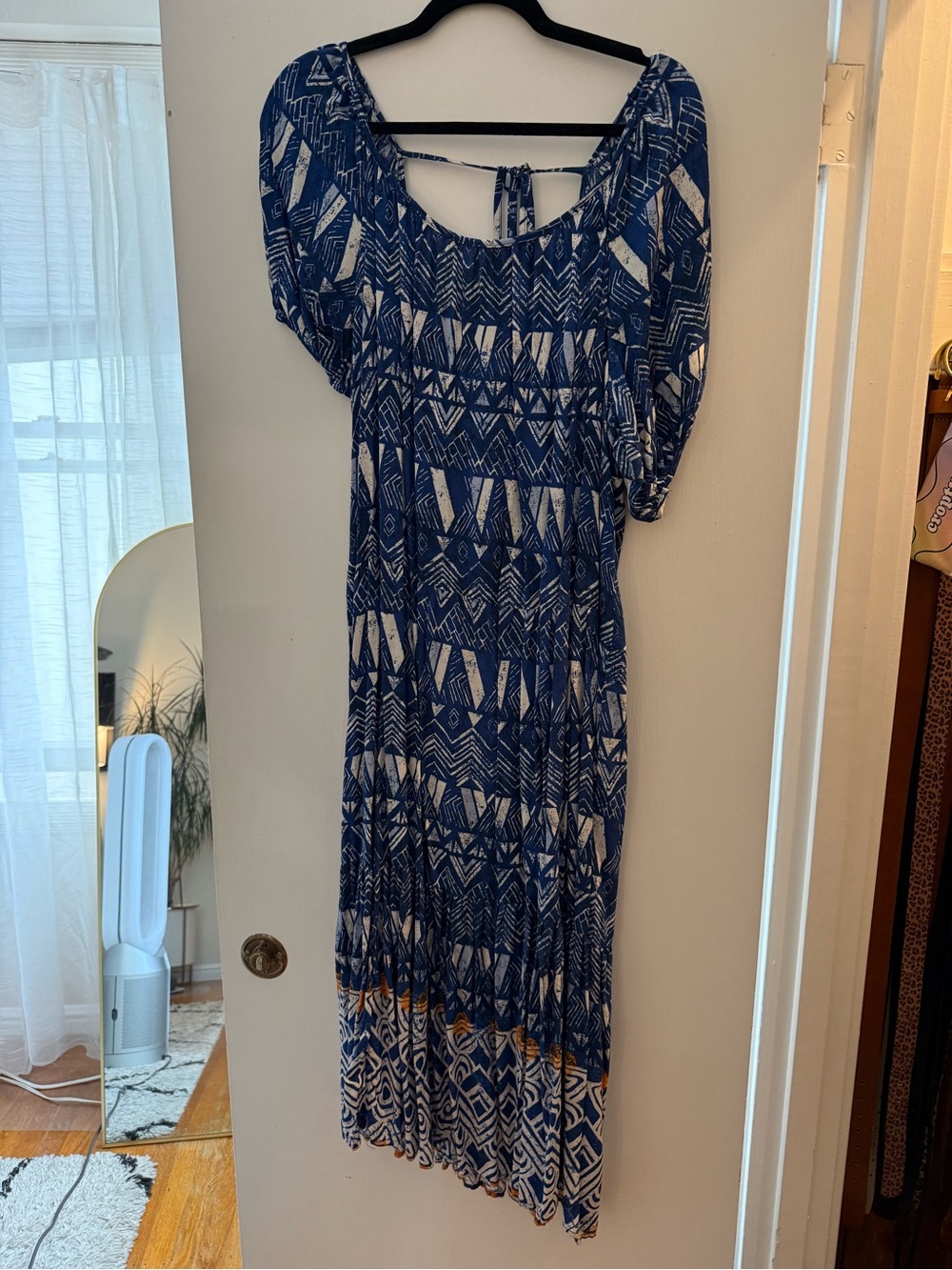 Knox Rose Blue and White Geometric Maxi Dress